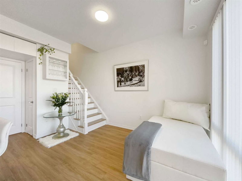 Preview image for 34 Fieldway Rd #140, Toronto