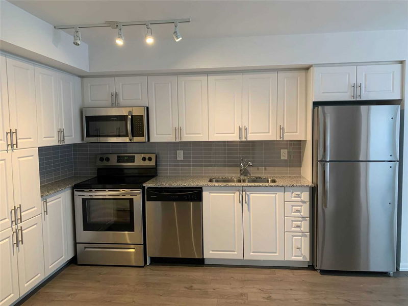 Preview image for 3091 Dufferin St #210, Toronto