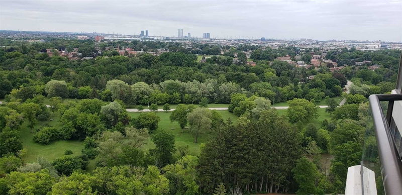 Preview image for 1 Rowntree Rd #1517, Toronto