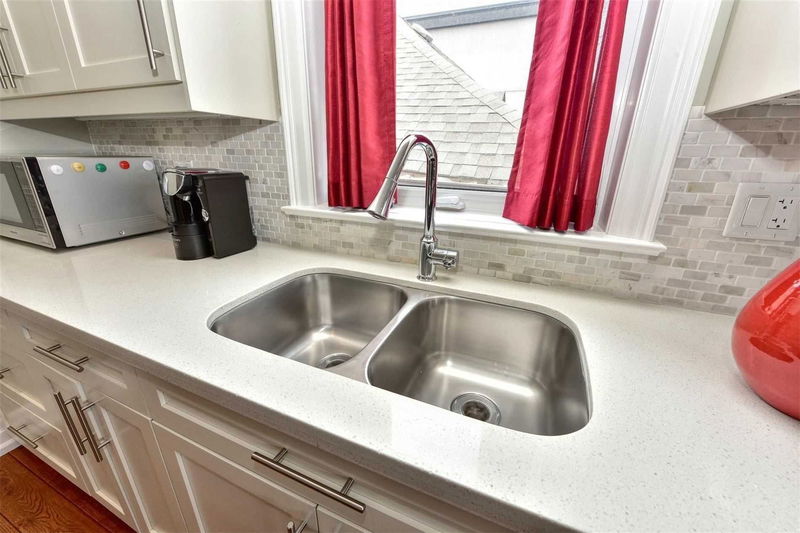 Preview image for 309 Kane Ave, Toronto