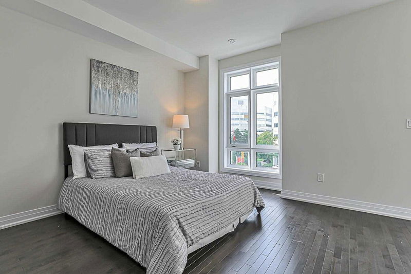 Preview image for 721 Lawrence Ave W #66, Toronto