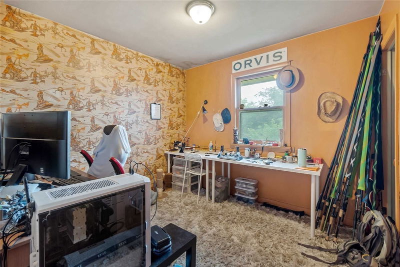 Preview image for 7 Cornelius Pkwy, Toronto