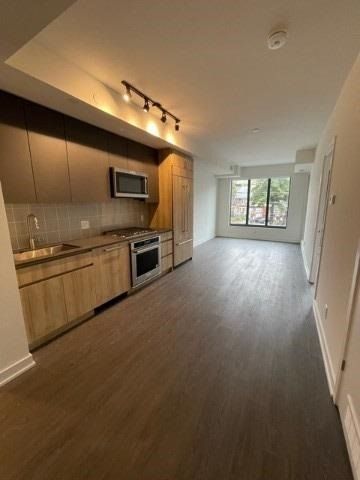 Preview image for 430 Roncesvalles Ave #207, Toronto