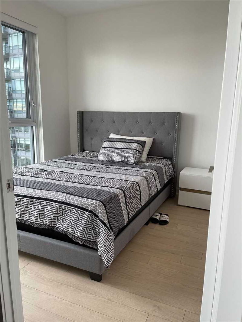 Preview image for 10 Park Lawn Rd #3004, Toronto