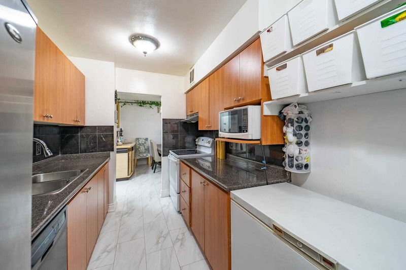 Preview image for 370 Dixon Rd #404, Toronto