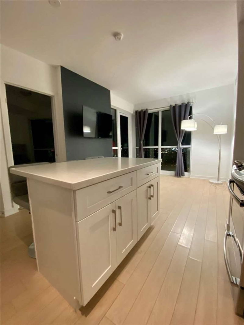 Preview image for 10 Park Lawn Rd #3004, Toronto