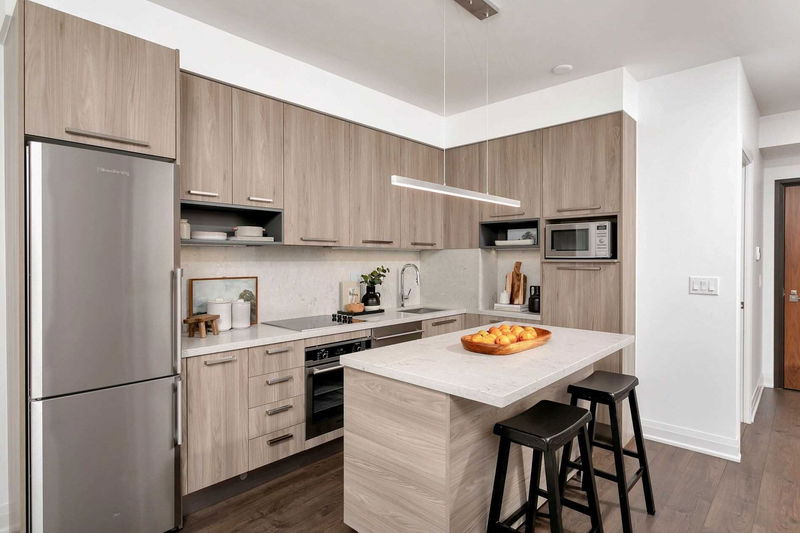 Preview image for 36 Park Lawn Rd N #3706, Toronto
