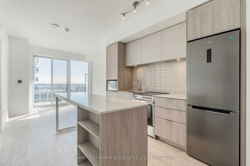 Preview image for 70 Annie Craig Dr #606, Toronto