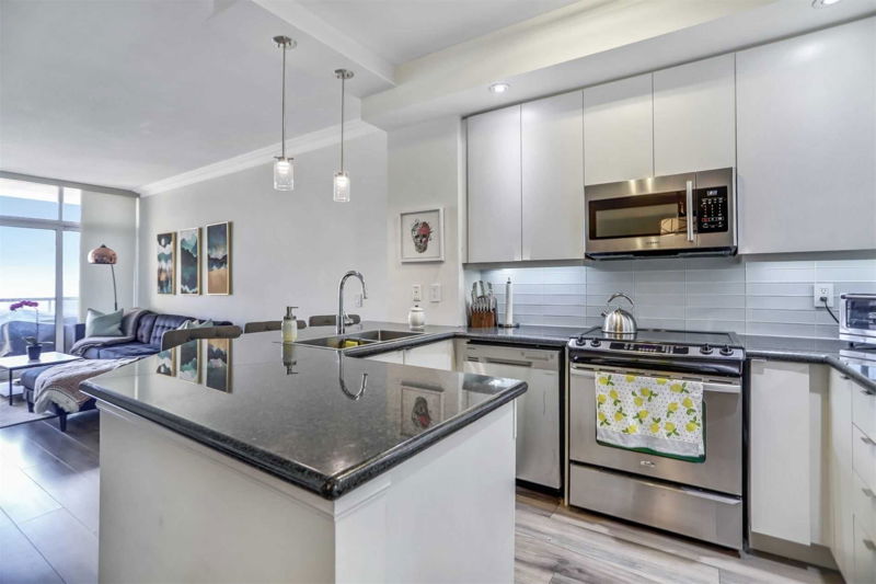 Preview image for 5233 Dundas St W #2324, Toronto