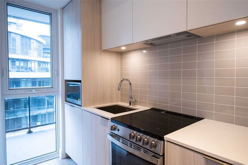 Preview image for 70 Annie Craig Dr #803, Toronto
