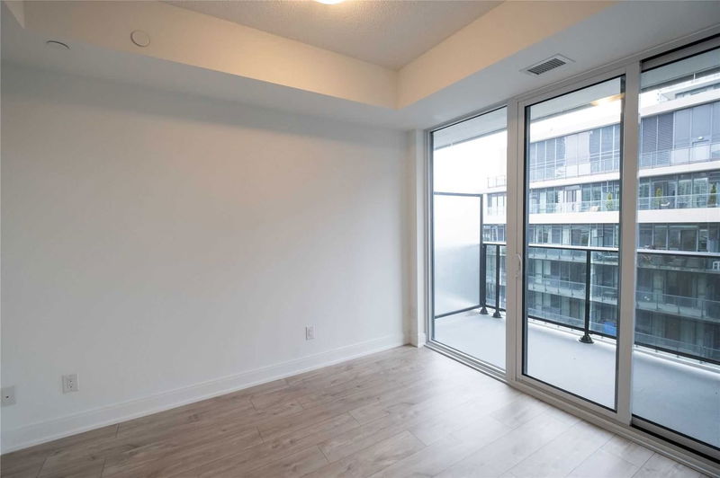 Preview image for 70 Annie Craig Dr #803, Toronto
