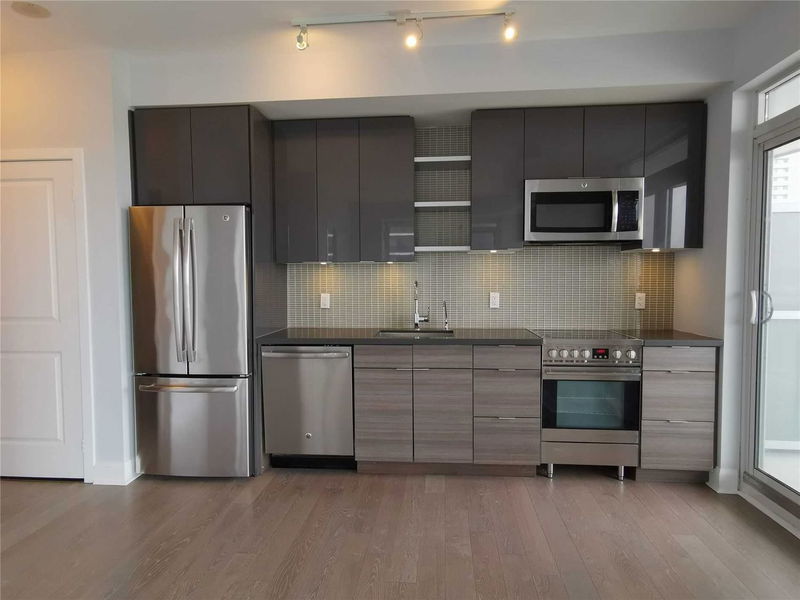 Preview image for 33 Shore Breeze Dr #904, Toronto