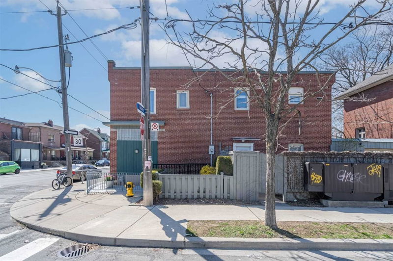 Preview image for 248 Hallam St, Toronto