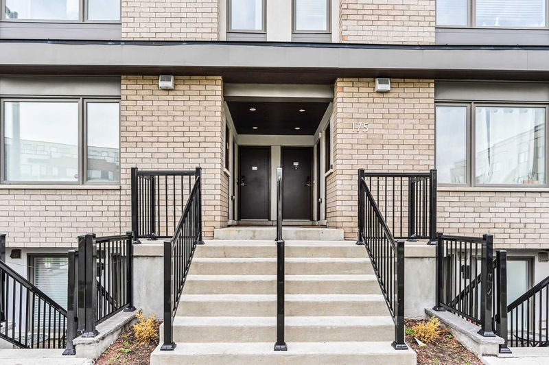 Preview image for 175 William Duncan Rd #3, Toronto