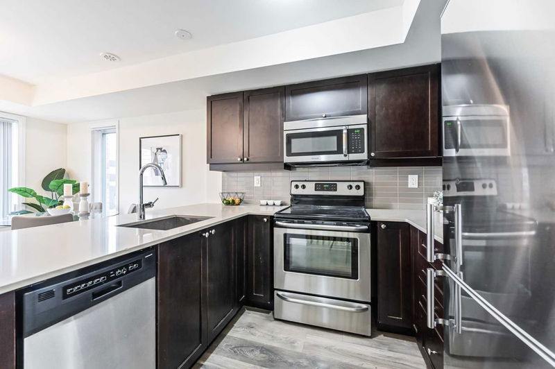 Preview image for 175 William Duncan Rd #3, Toronto