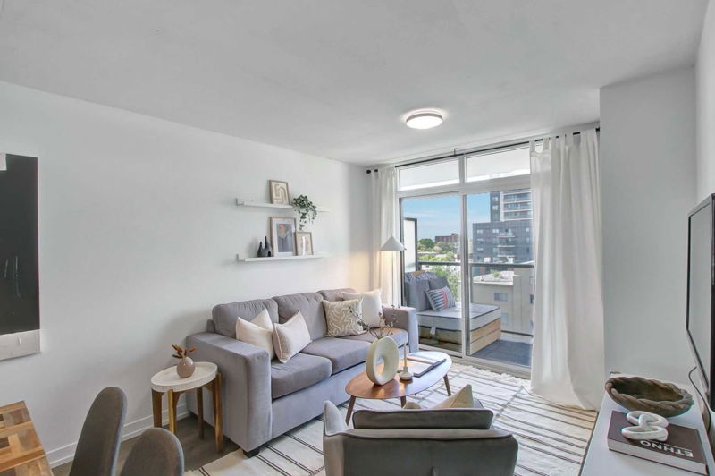 Preview image for 816 Lansdowne Ave #704, Toronto