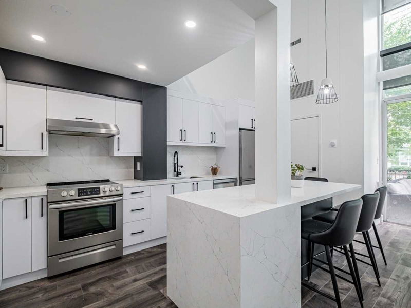 Preview image for 300 Manitoba St #105, Toronto