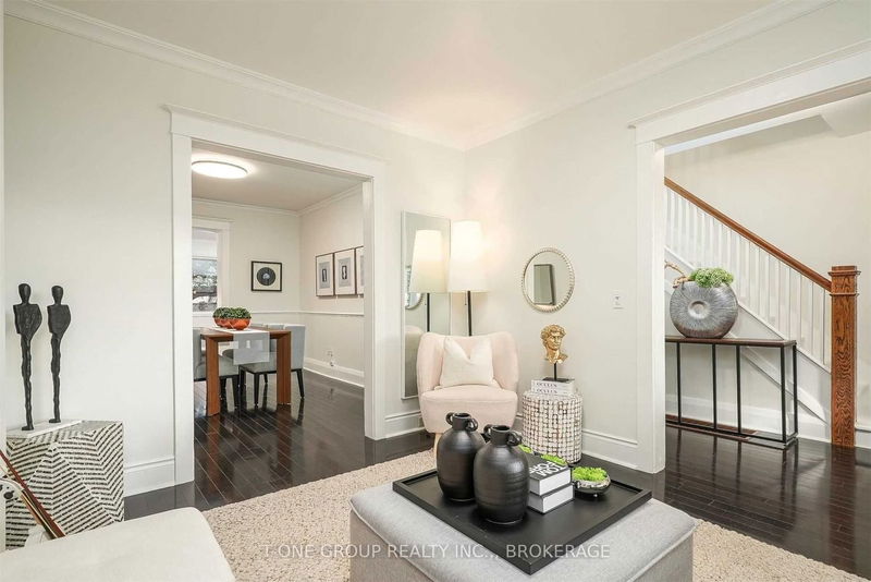 Preview image for 127 Durie St, Toronto