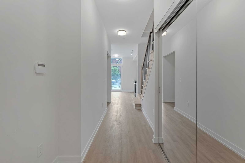 Preview image for 12 Symes Rd #102, Toronto