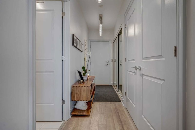 Preview image for 16 Brookers Lane #1505, Toronto