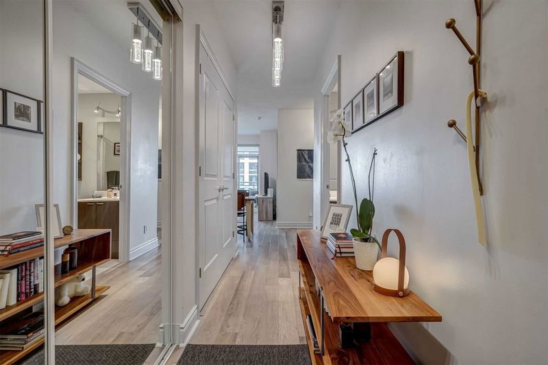 Preview image for 16 Brookers Lane #1505, Toronto