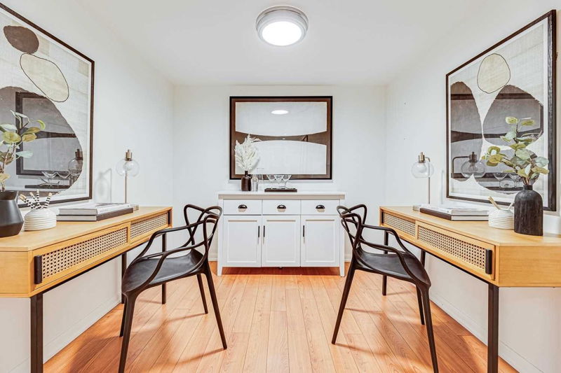 Preview image for 830 Lawrence Ave W #421, Toronto