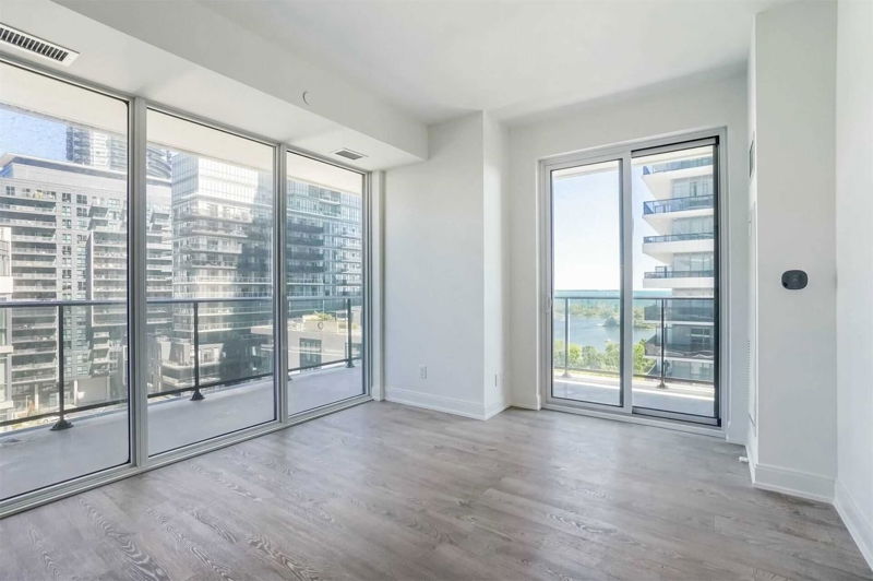 Preview image for 70 Annie Craig Dr #804, Toronto