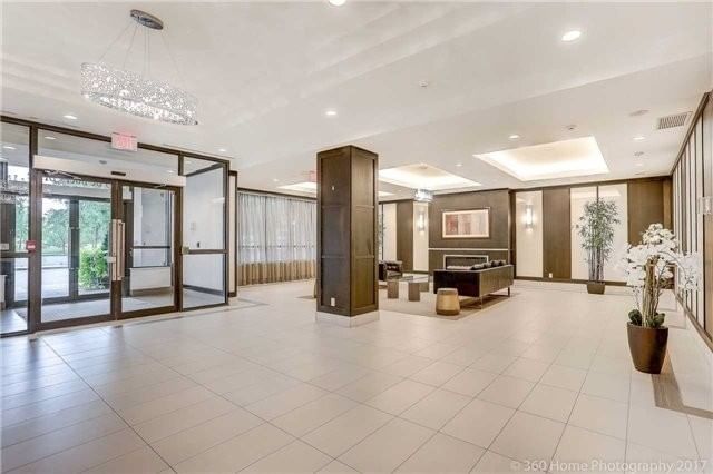 Preview image for 55 De Boers Dr #1106, Toronto