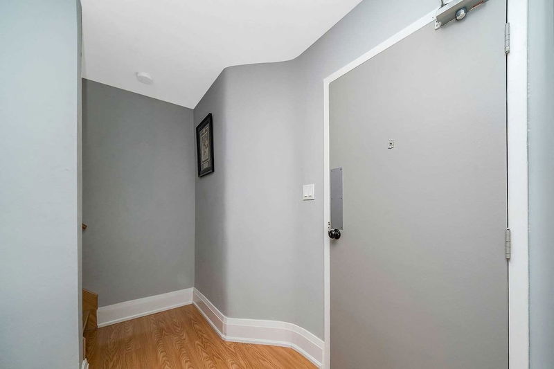 Preview image for 11 Wincott Dr #1210, Toronto