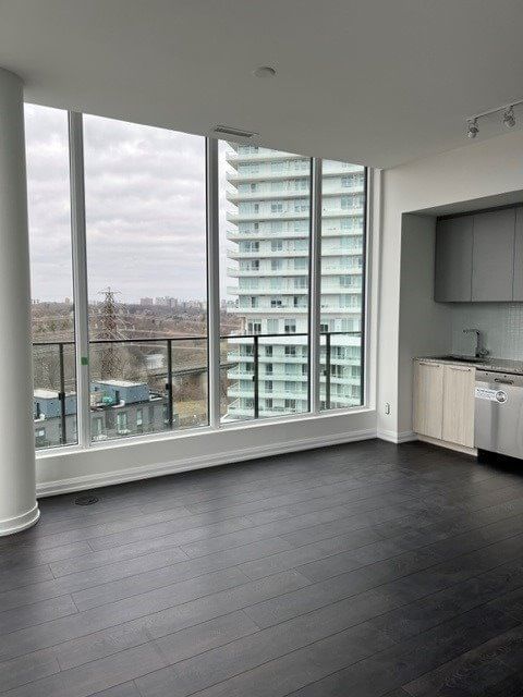 Preview image for 4208 Dundas St W #812, Toronto