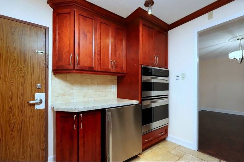 Preview image for 20 Mississauga Valley Blvd #1508, Mississauga
