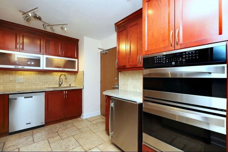 Preview image for 20 Mississauga Valley Blvd #1508, Mississauga
