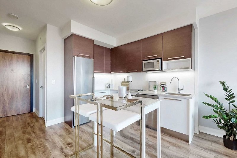 Preview image for 36 Park Lawn Rd N #3207, Toronto