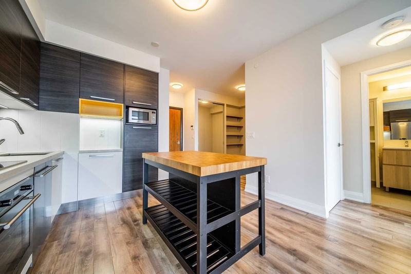 Preview image for 36 Park Lawn Rd #3501, Toronto