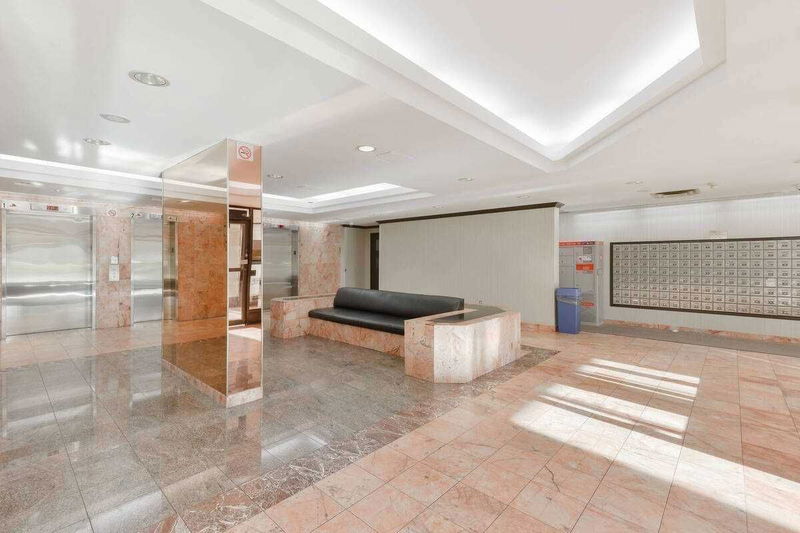 Preview image for 1 Rowntree Rd #1517, Toronto