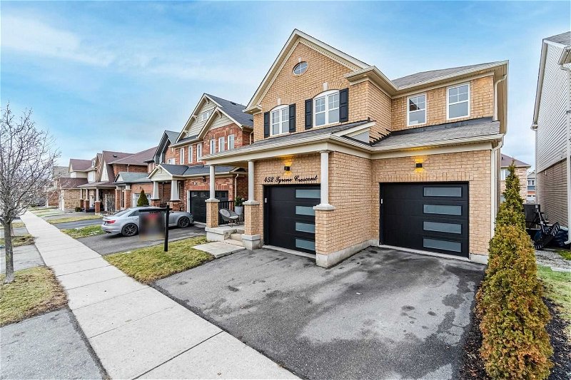 Preview image for 452 Tyrone Cres, Milton
