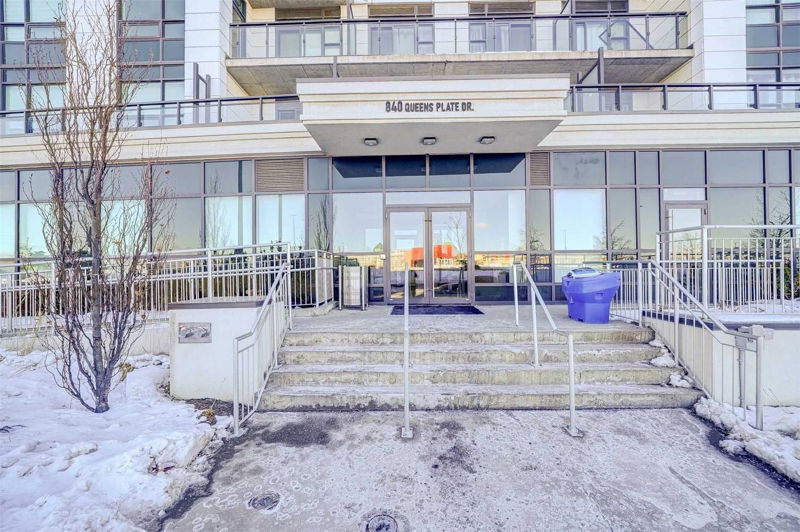 Preview image for 840 Queens Plate Dr #1310, Toronto