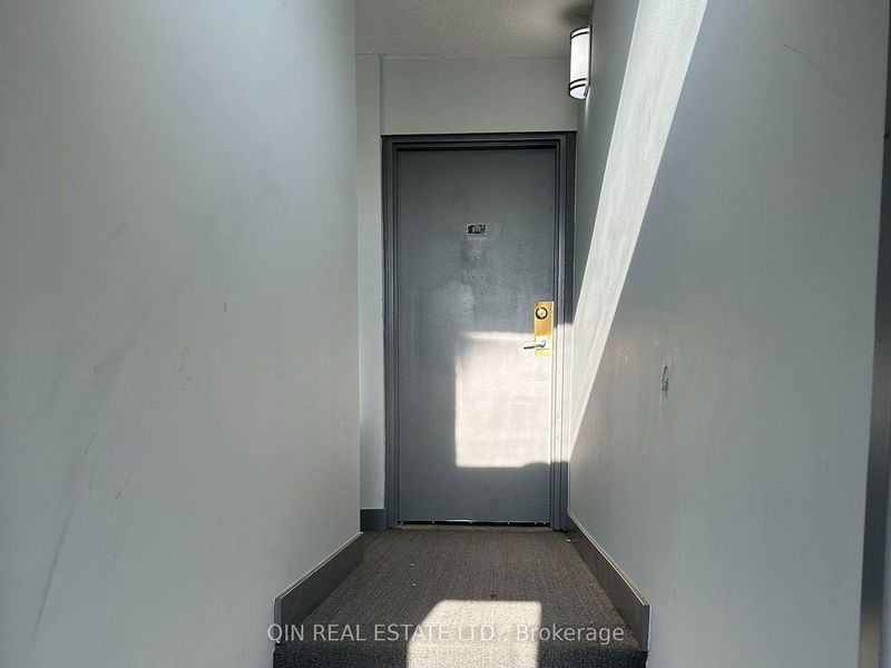 Preview image for 4645 Jane St #819, Toronto