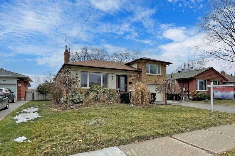 Preview image for 9 Boreal Rd, Toronto