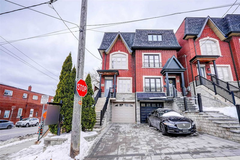 Preview image for 350A Blackthorn Ave, Toronto