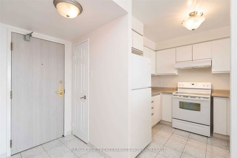Preview image for 2177 Burnhamthorpe Rd #1302, Mississauga