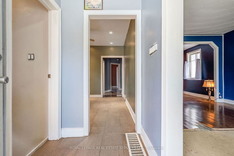 Preview image for 8 Culnan Ave, Toronto