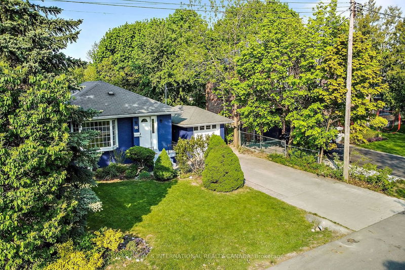 Preview image for 90 Great Oak Dr, Toronto