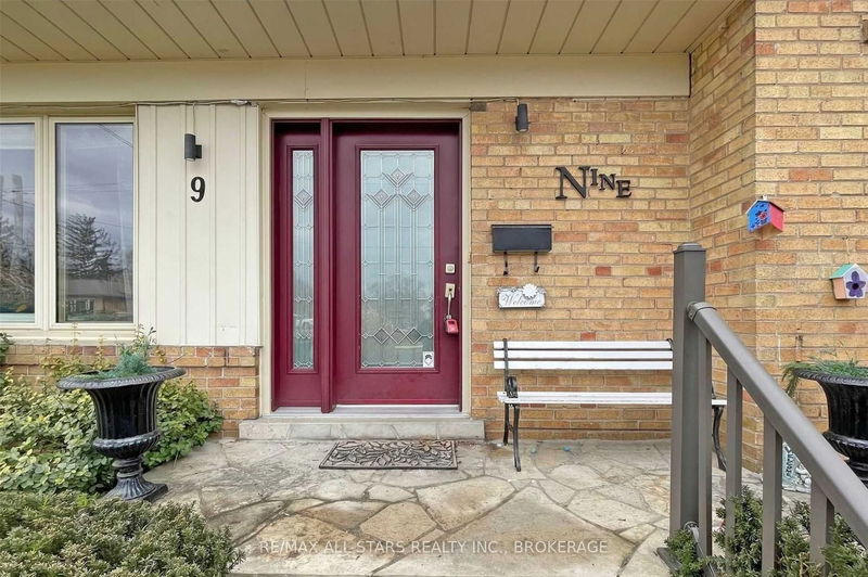 Preview image for 9 Boreal Rd, Toronto