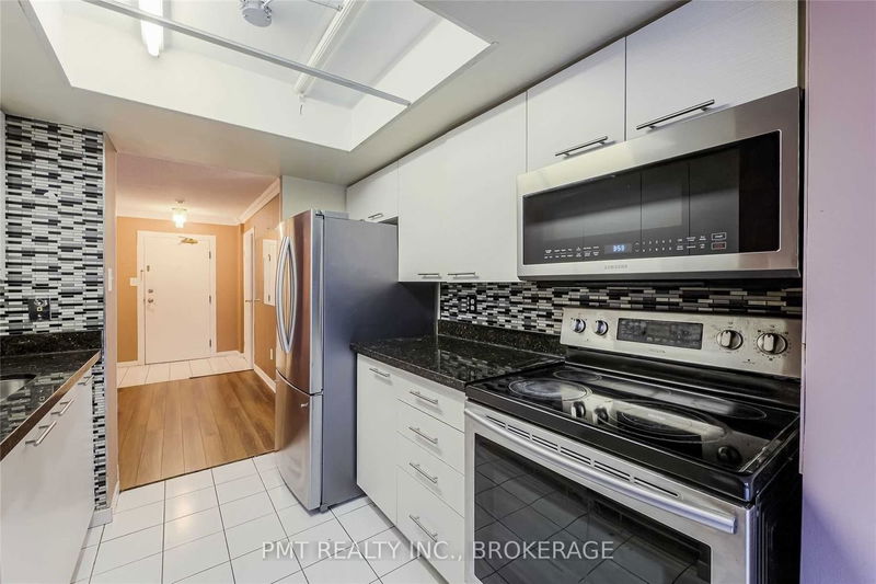 Preview image for 1 Rowntree Rd #312, Toronto