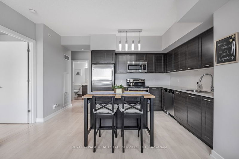 Preview image for 2220 Lake Shore Blvd W #2504, Toronto