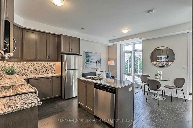 Preview image for 721 Lawrence Ave W #66, Toronto