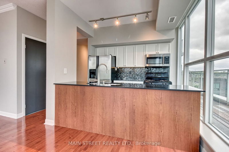 Preview image for 2067 Lake Shore Blvd W #405, Toronto