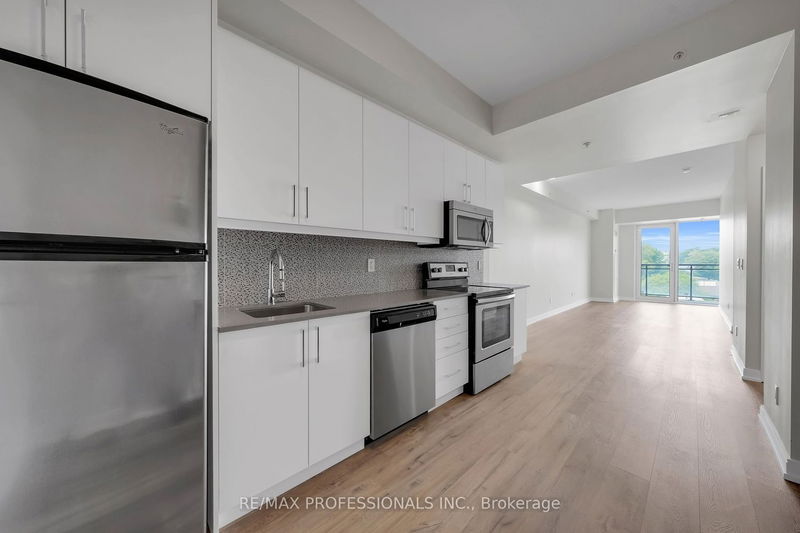 Preview image for 760 The Queensway N/A #504, Toronto