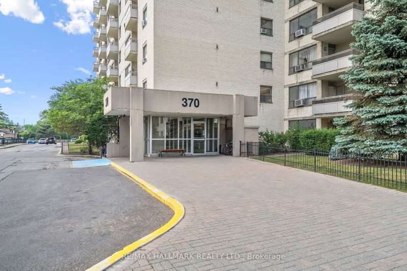 Preview image for 370 Dixon Rd #Ph-2310, Toronto